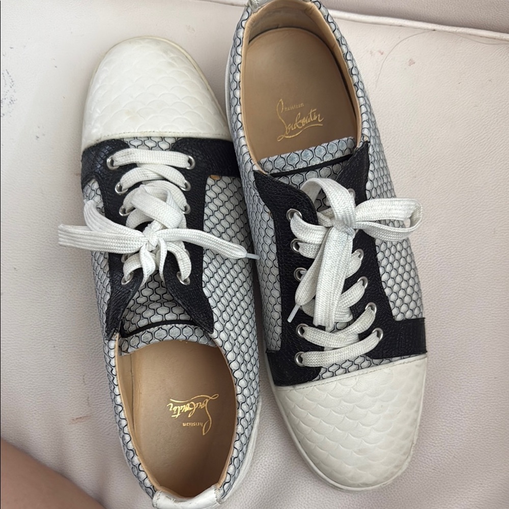 Christian Louboutin Monogram Pattern Lace-Up Sneakers in Gray and White